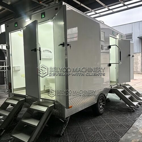 13.8FT White 4 Station Restroom Trailer
